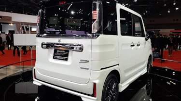 Suzuki Spacia Custom concept rear
