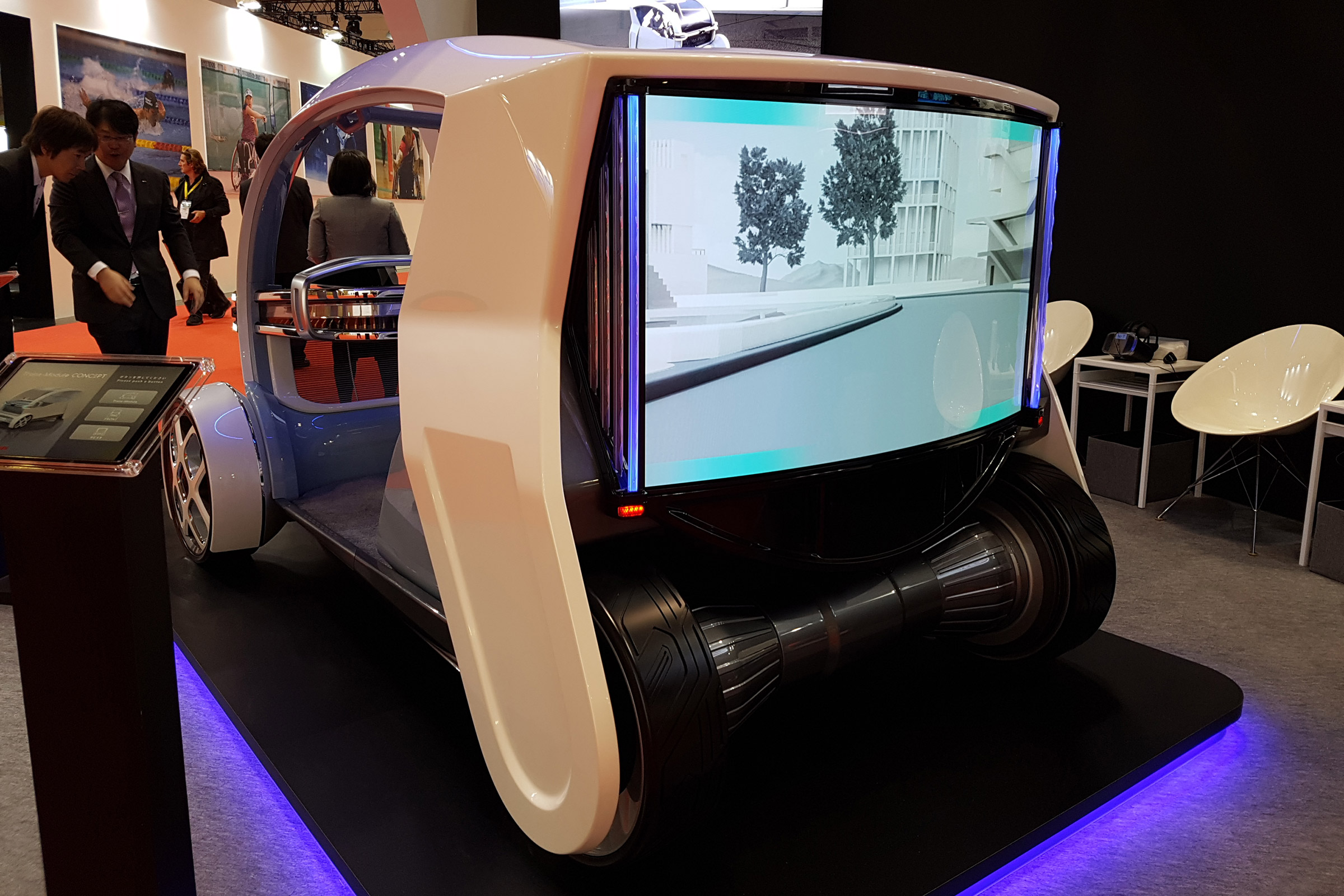 Koito Trans-Module Tokyo rear