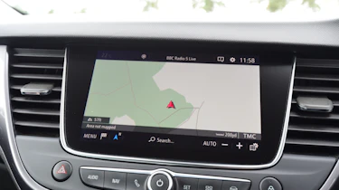 Vauxhall Crossland X - sat-nav