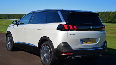 Peugeot 5008 - rear