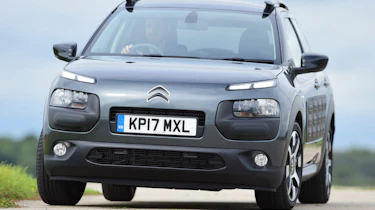 Citroen C4 Cactus - front grille