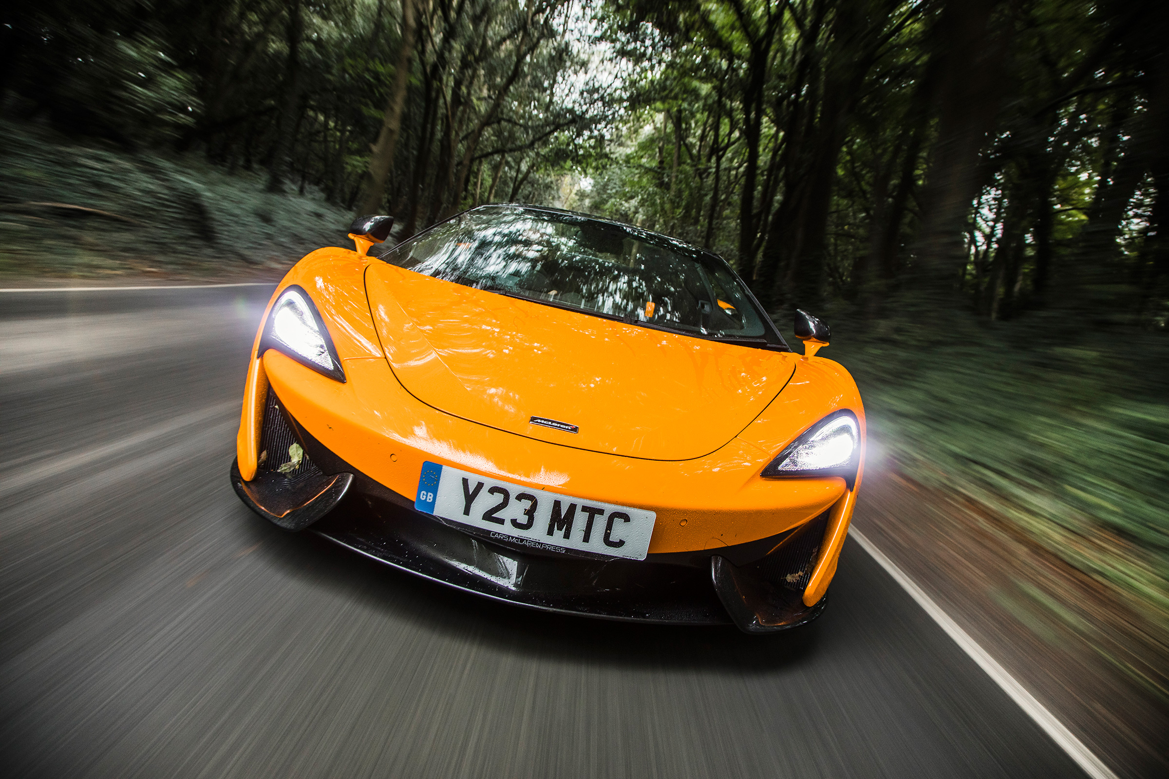 New McLaren 570S Spider - front