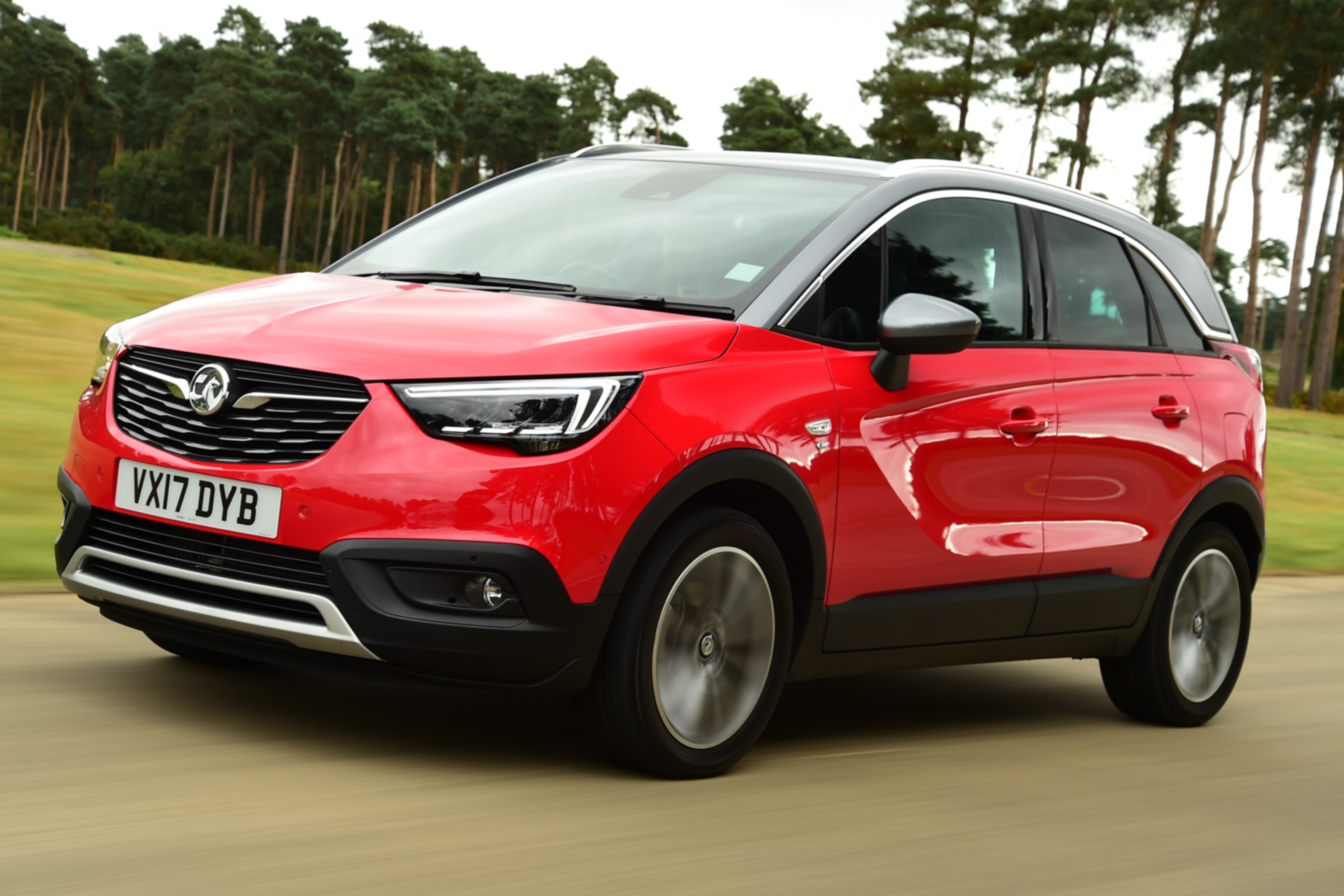 Vauxhall Crossland X - front