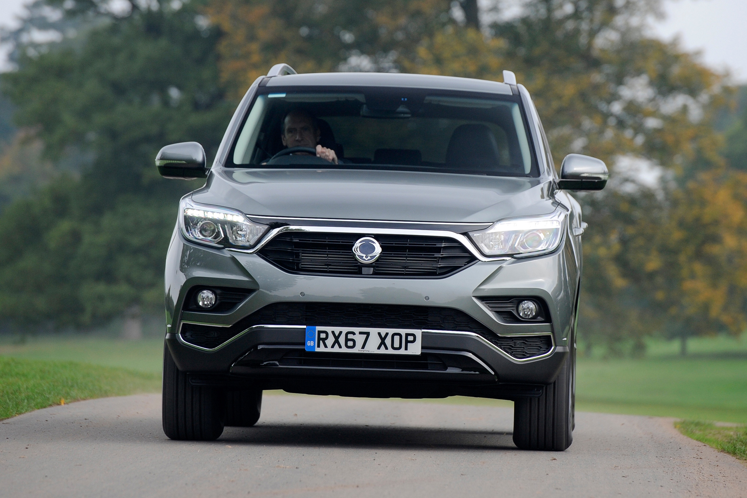 2017 SsangYong Rexton - front