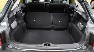Citroen C4 Cactus - boot seats folded