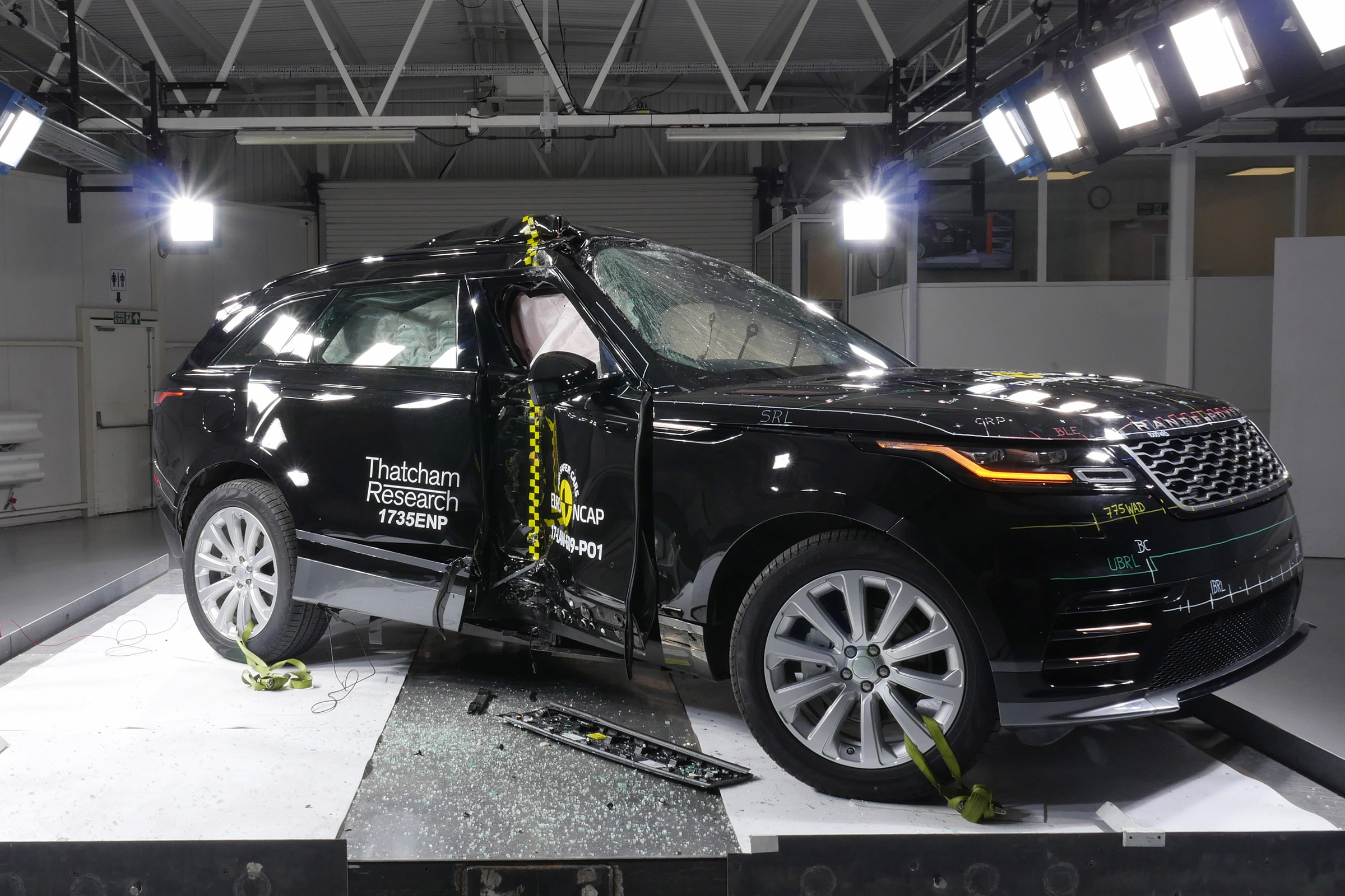 Range Rover Velar Euro NCAP front side