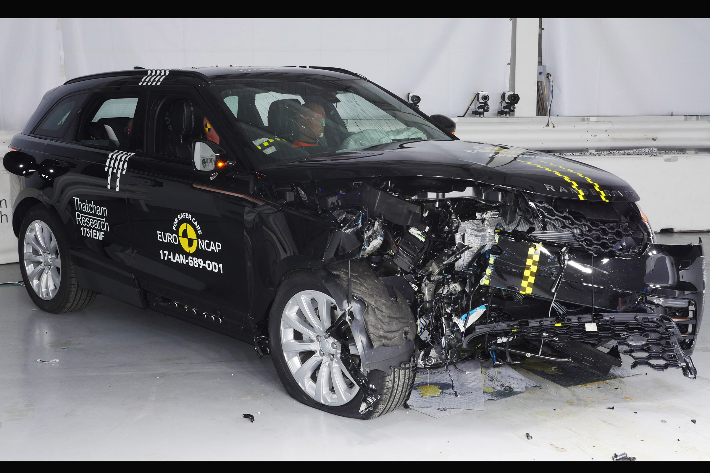 Range Rover Velar Euro NCAP front low impact