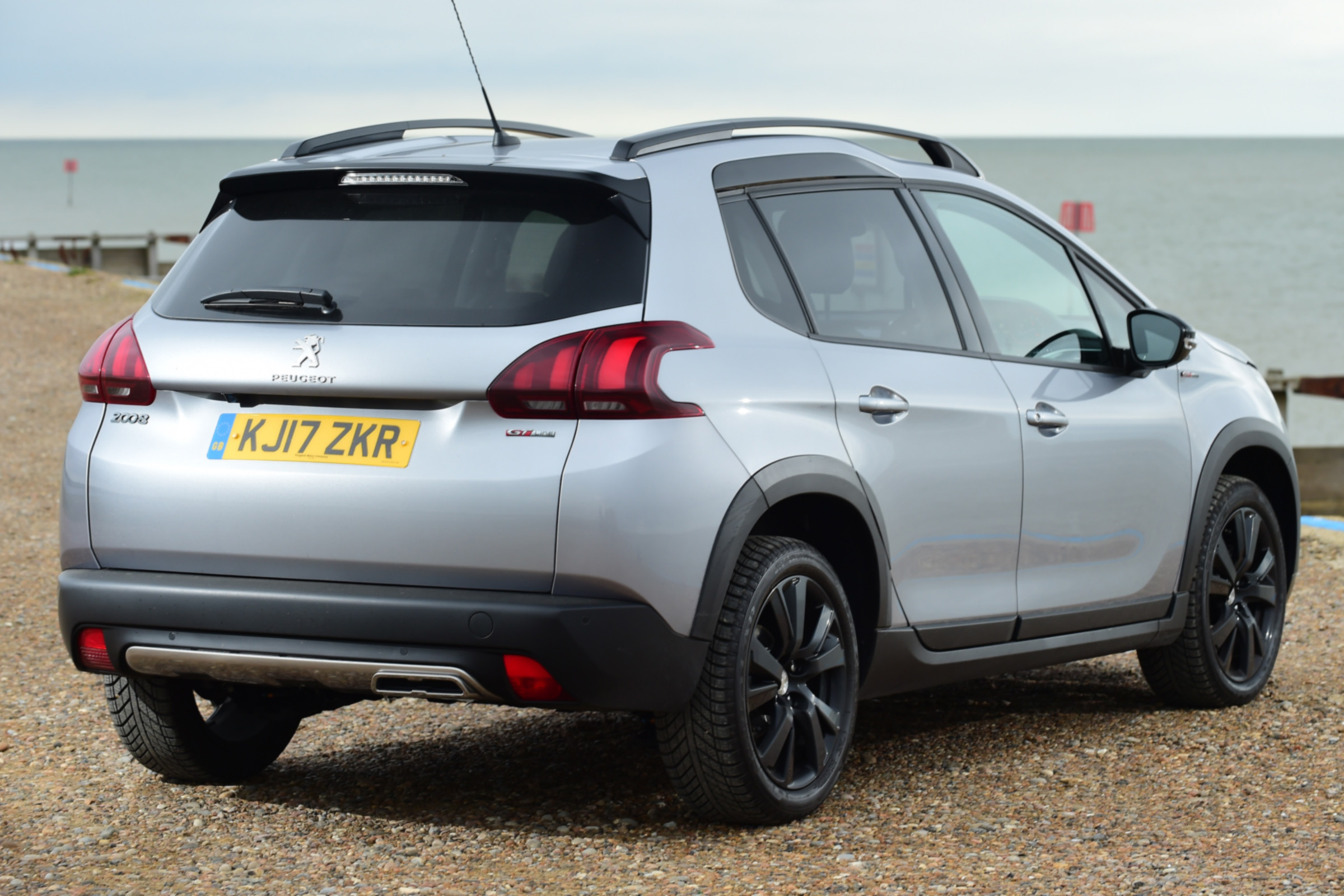 Peugeot 2008 - rear static