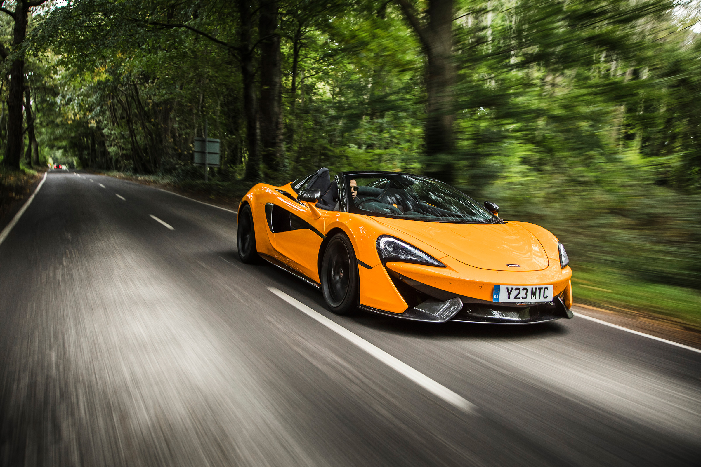 New McLaren 570S Spider - front