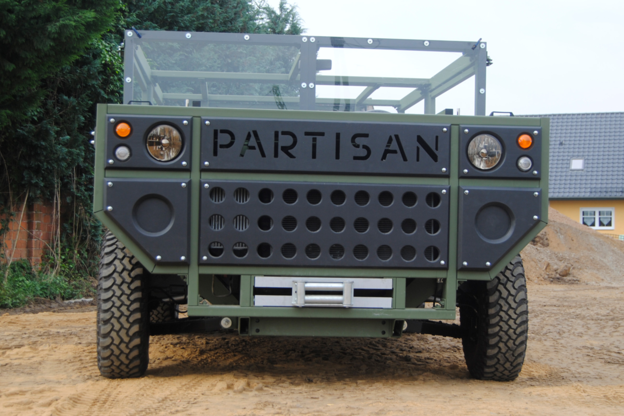 New Partisan One - front