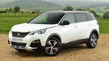 Peugeot 5008 - front