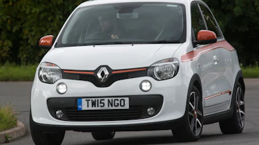 Triple test – Renault Twingo - front action