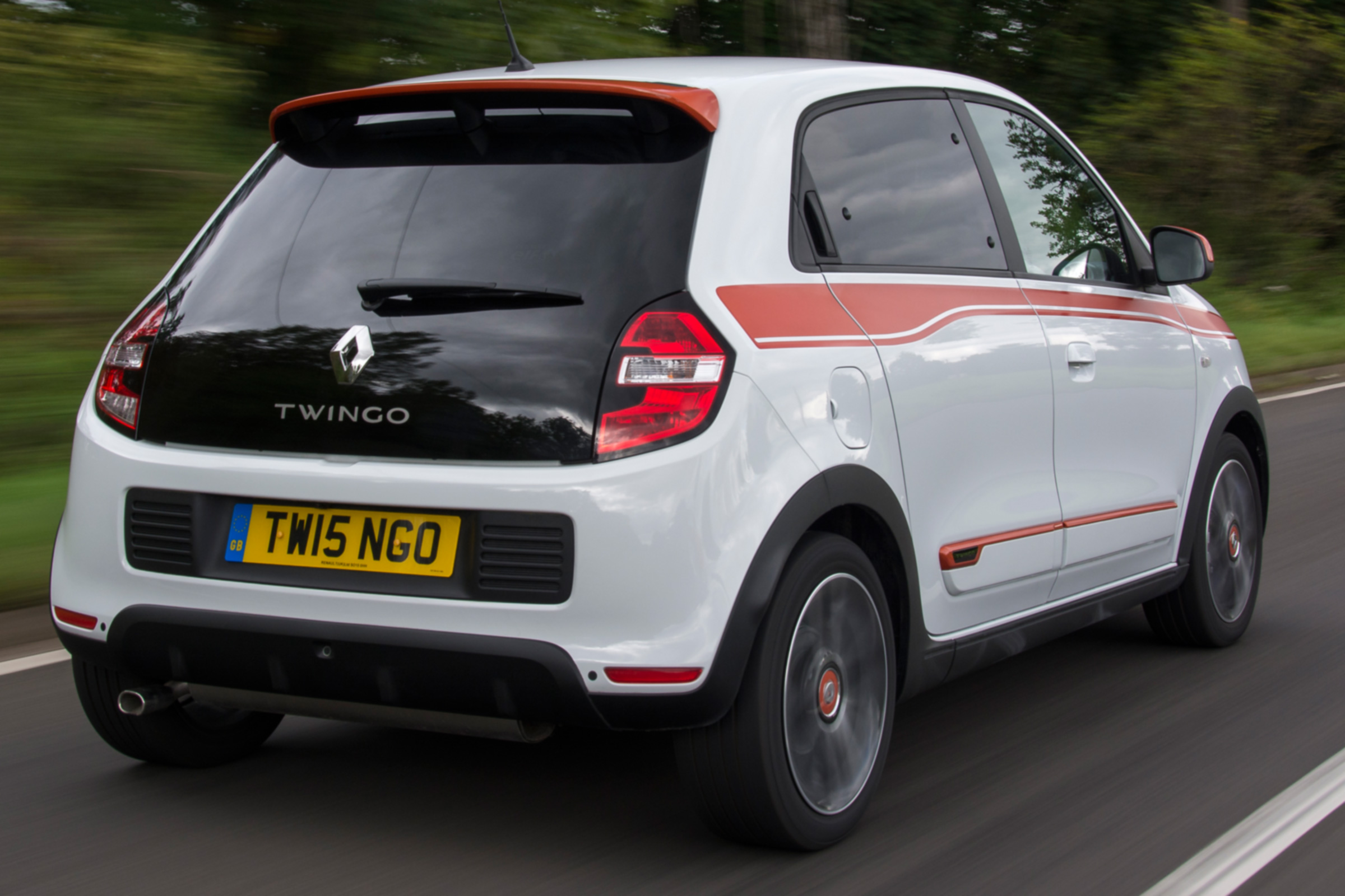 Triple test – Renault Twingo - rear quarter