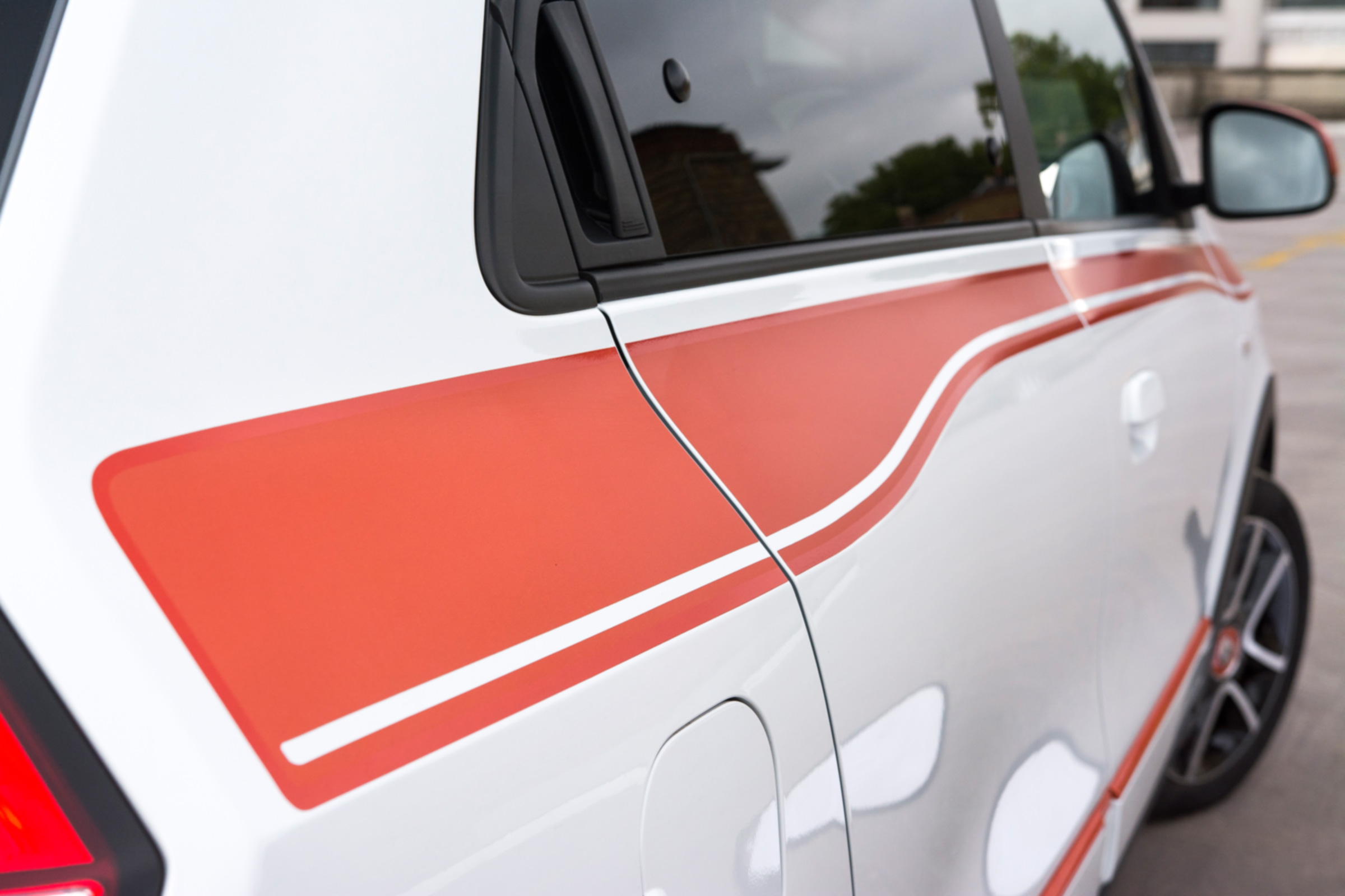 Triple test – Renault Twingo - vinyl sticker