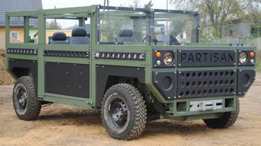 New Partisan One - front static