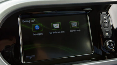 Triple test – Renault Twingo - infotainment