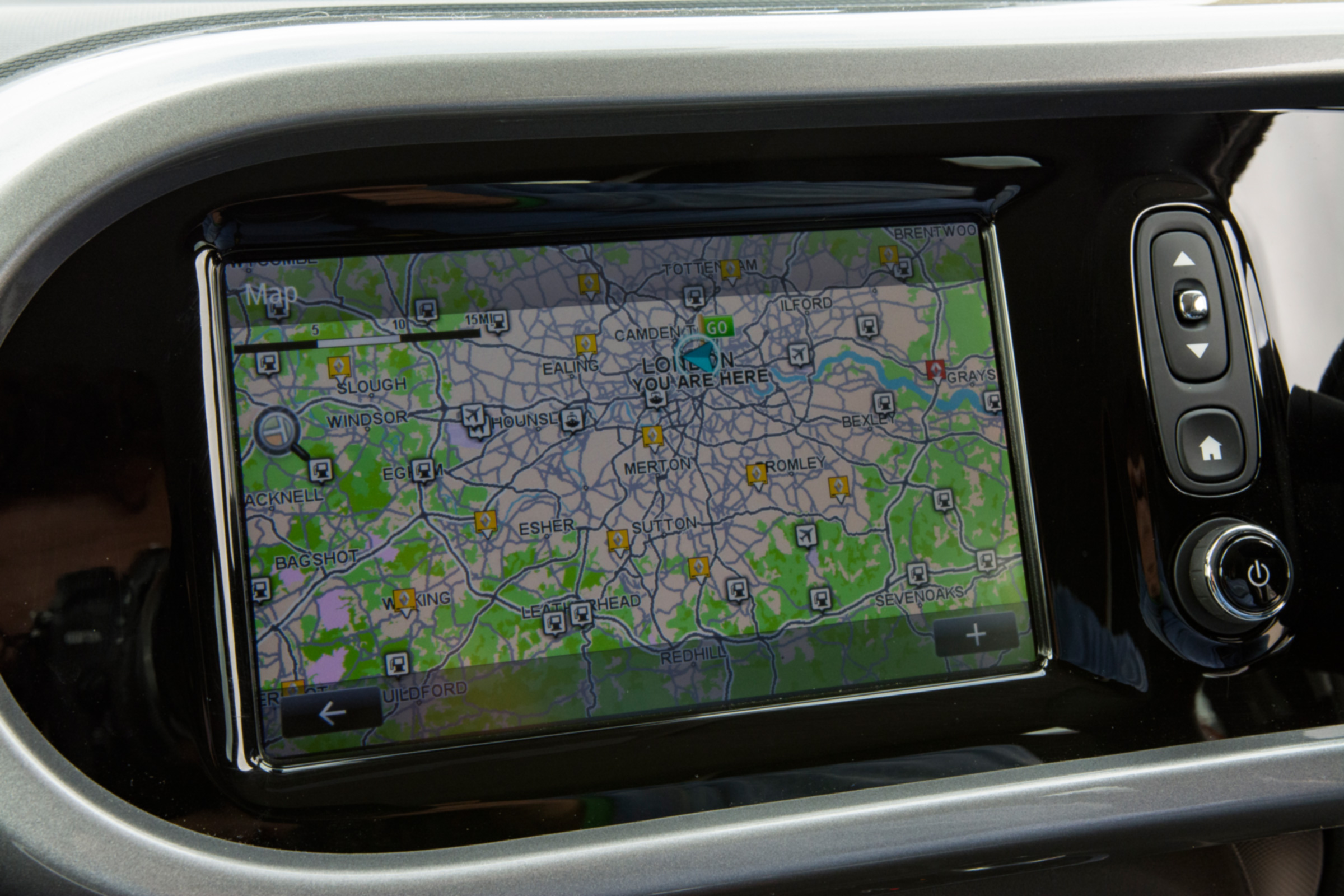 Triple test – Renault Twingo - sat nav