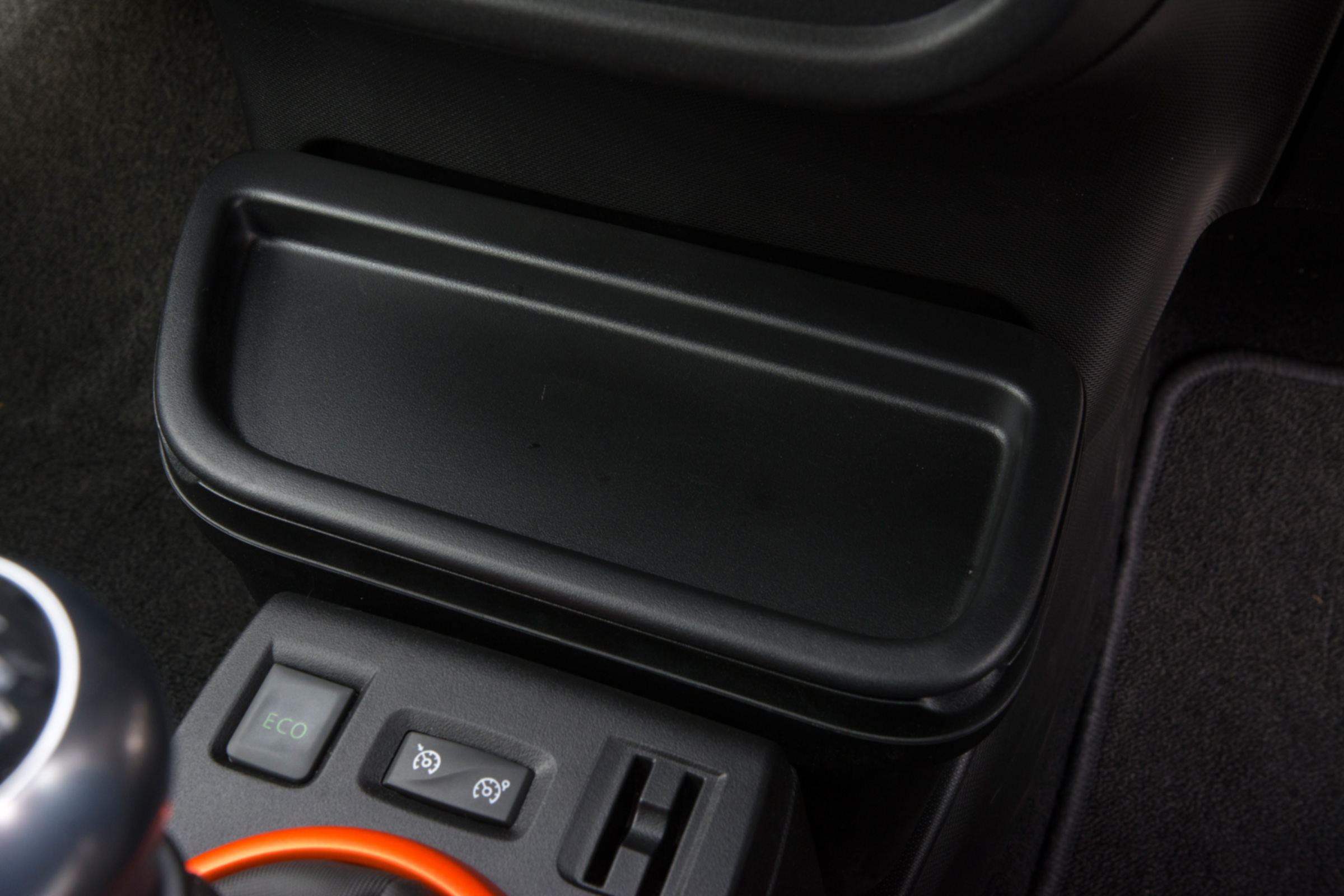 Triple test – Renault Twingo - centre console buttons