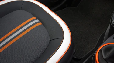 Triple test – Renault Twingo - seat
