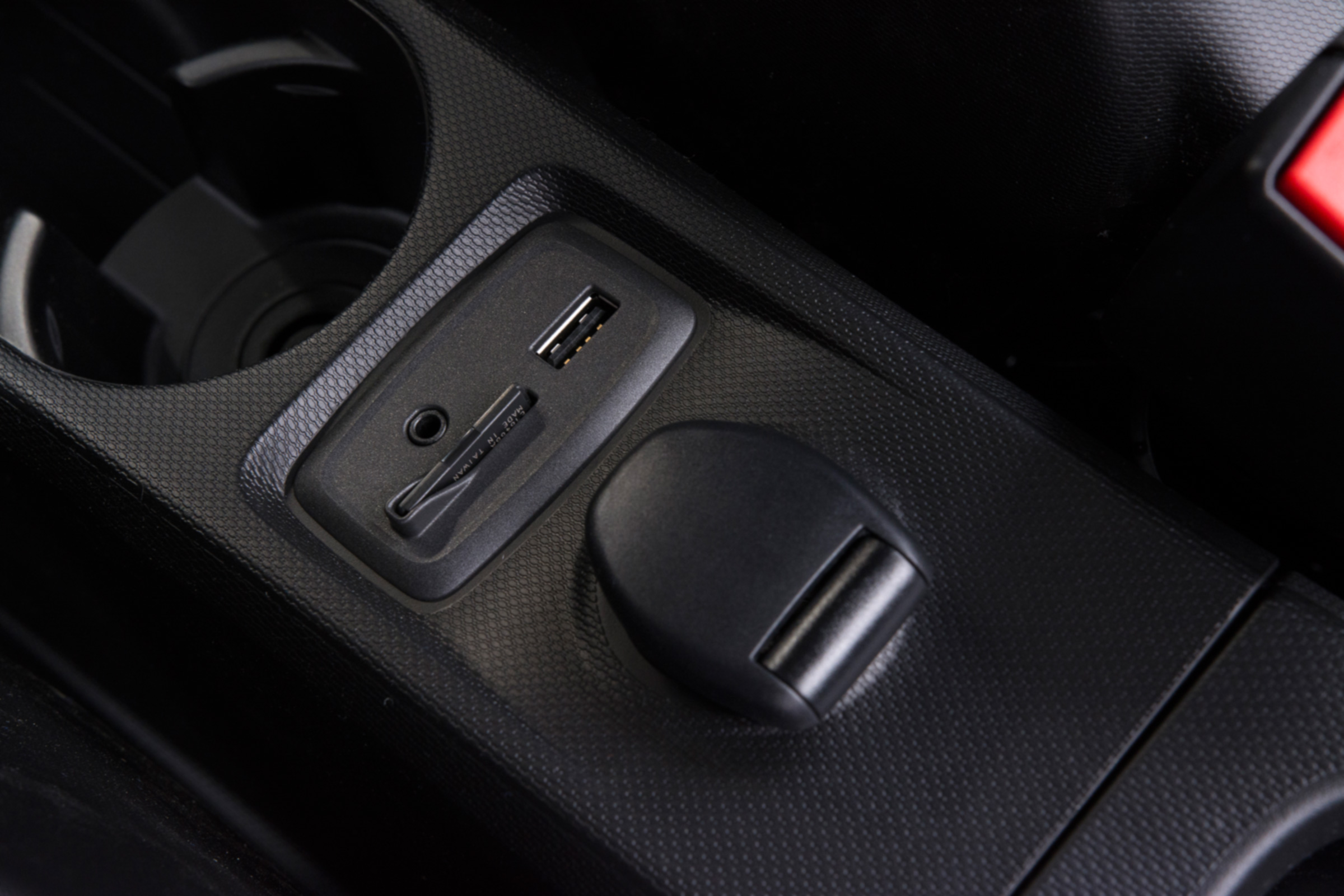 Triple test – Renault Twingo - ports