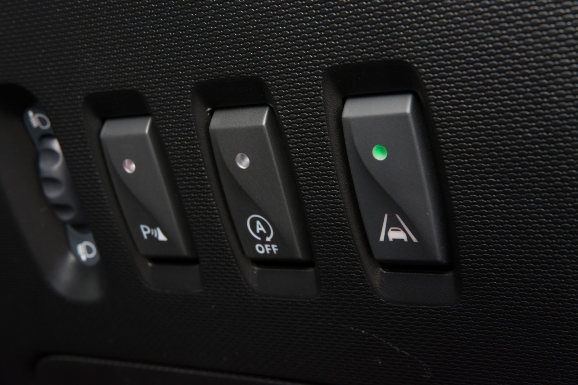 Triple test – Renault Twingo - buttons/assist