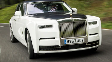 Rolls-Royce Phantom - grille