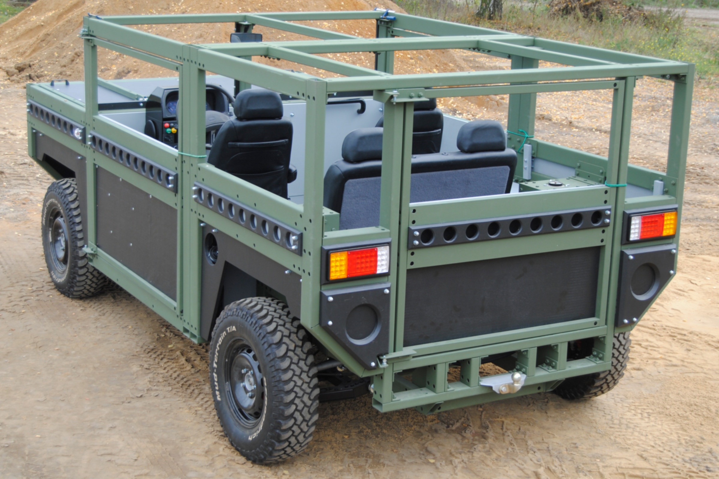 New Partisan One - top rear