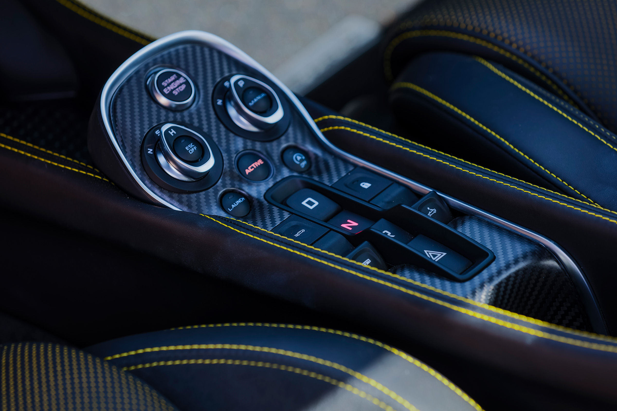 New McLaren 570S Spider - centre console