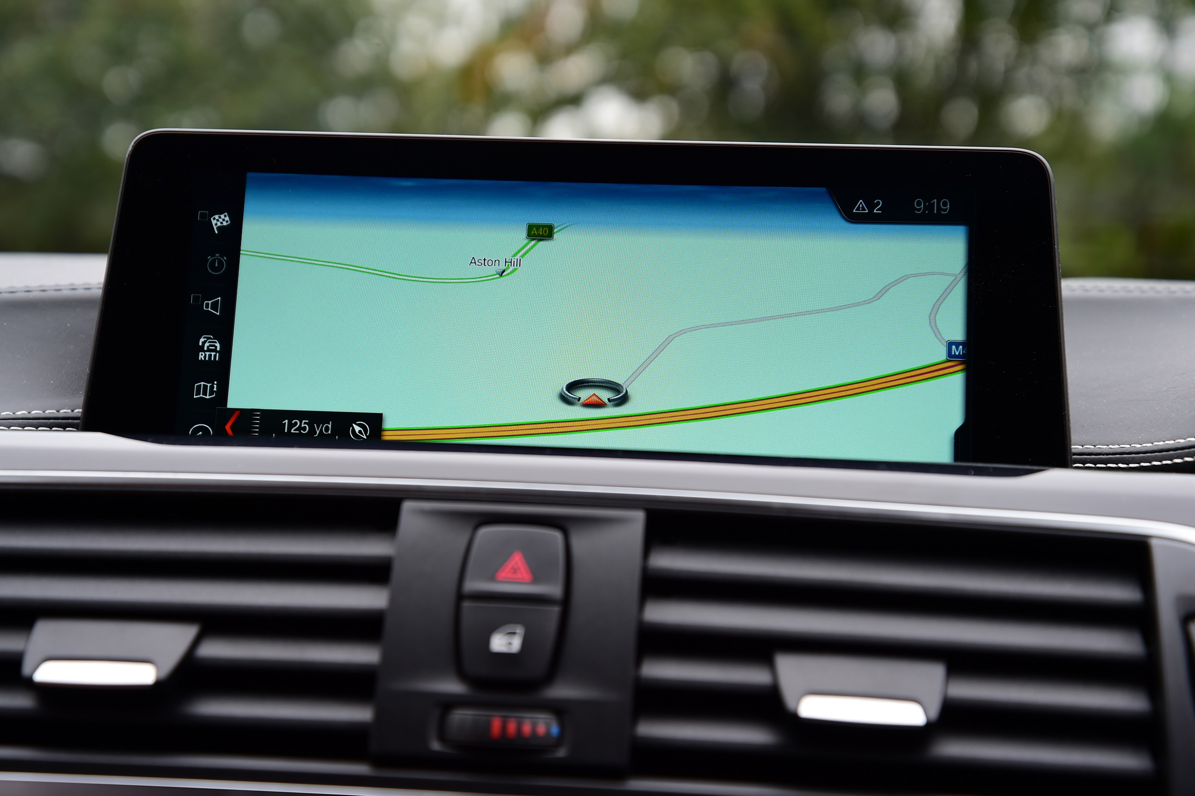 Alpina B4 S Coupe - sat nav