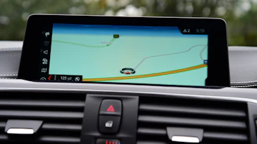 Alpina B4 S Coupe - sat nav