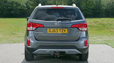 Used Kia Sorento - full rear
