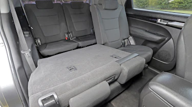 Used Kia Sorento - rear seats folded