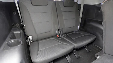 Used Kia Sorento - rear seats