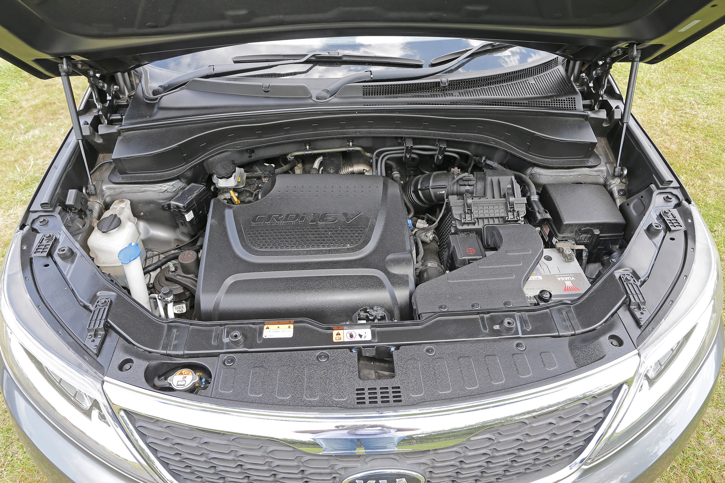 Used Kia Sorento - engine