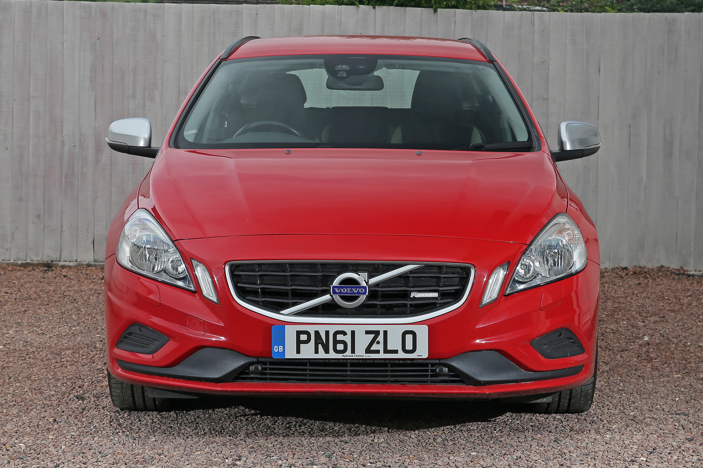Used Volvo V60 - full front