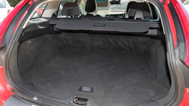 Used Volvo V60 - boot