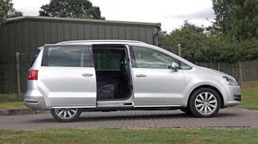 Used Volkswagen Sharan - side
