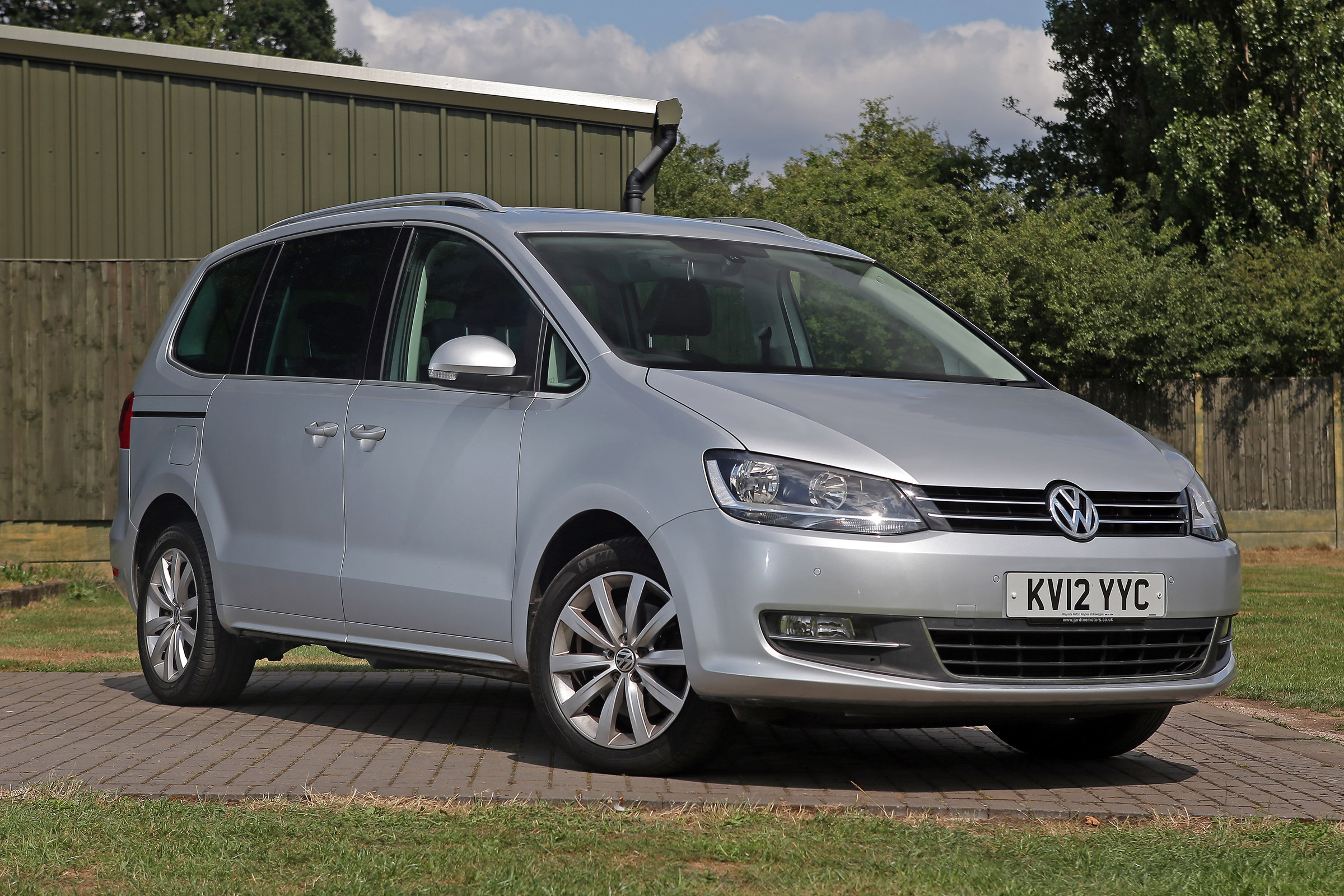 Used Volkswagen Sharan - front
