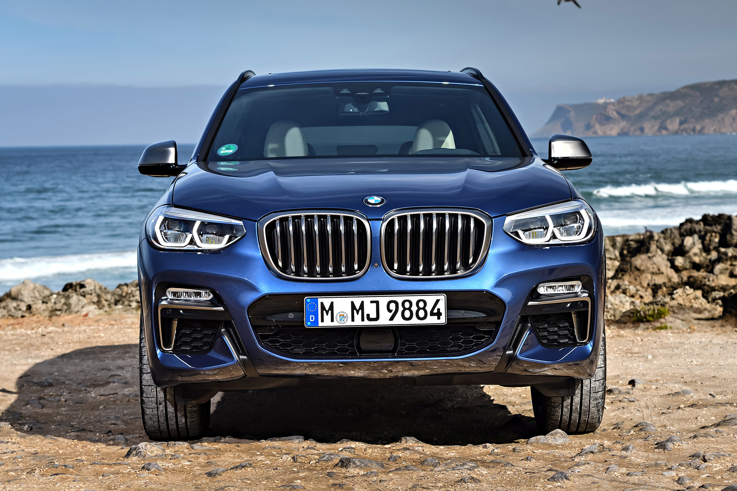 BMW X3 M40i - full front static
