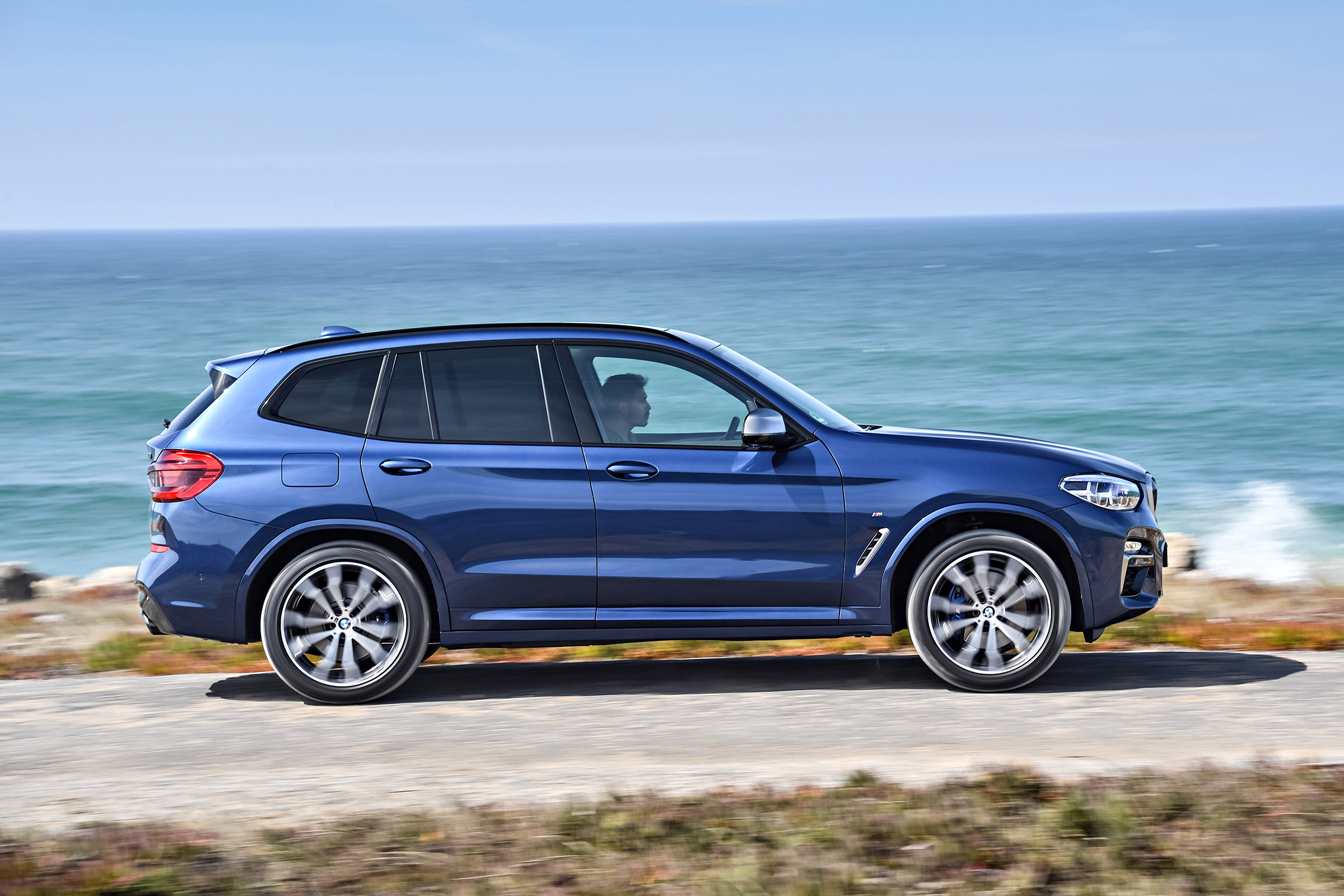 BMW X3 side view