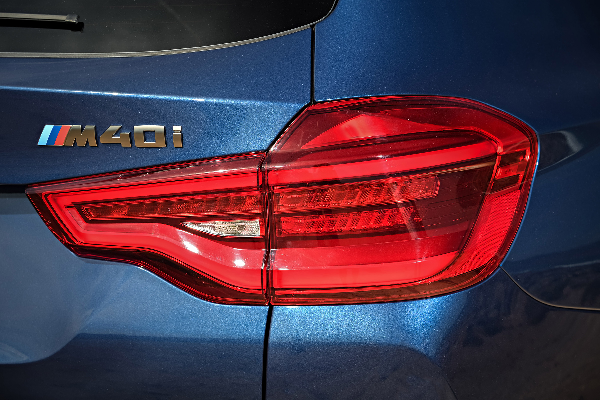 BMW X3 M40i - rear light detail