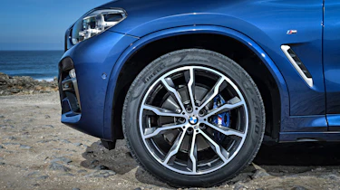 BMW X3 M40i - wheel detail