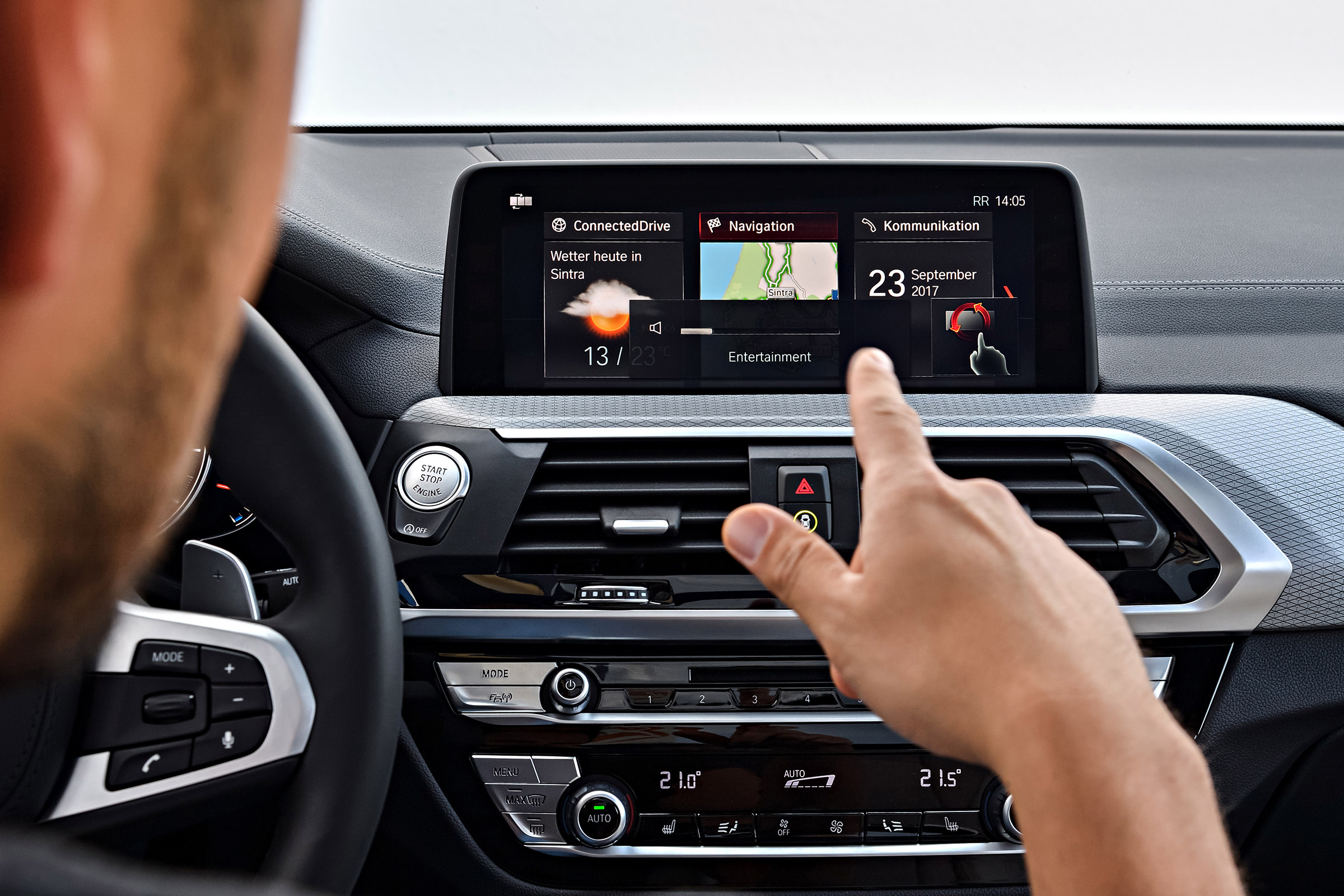 BMW X3 M40i - gesture control
