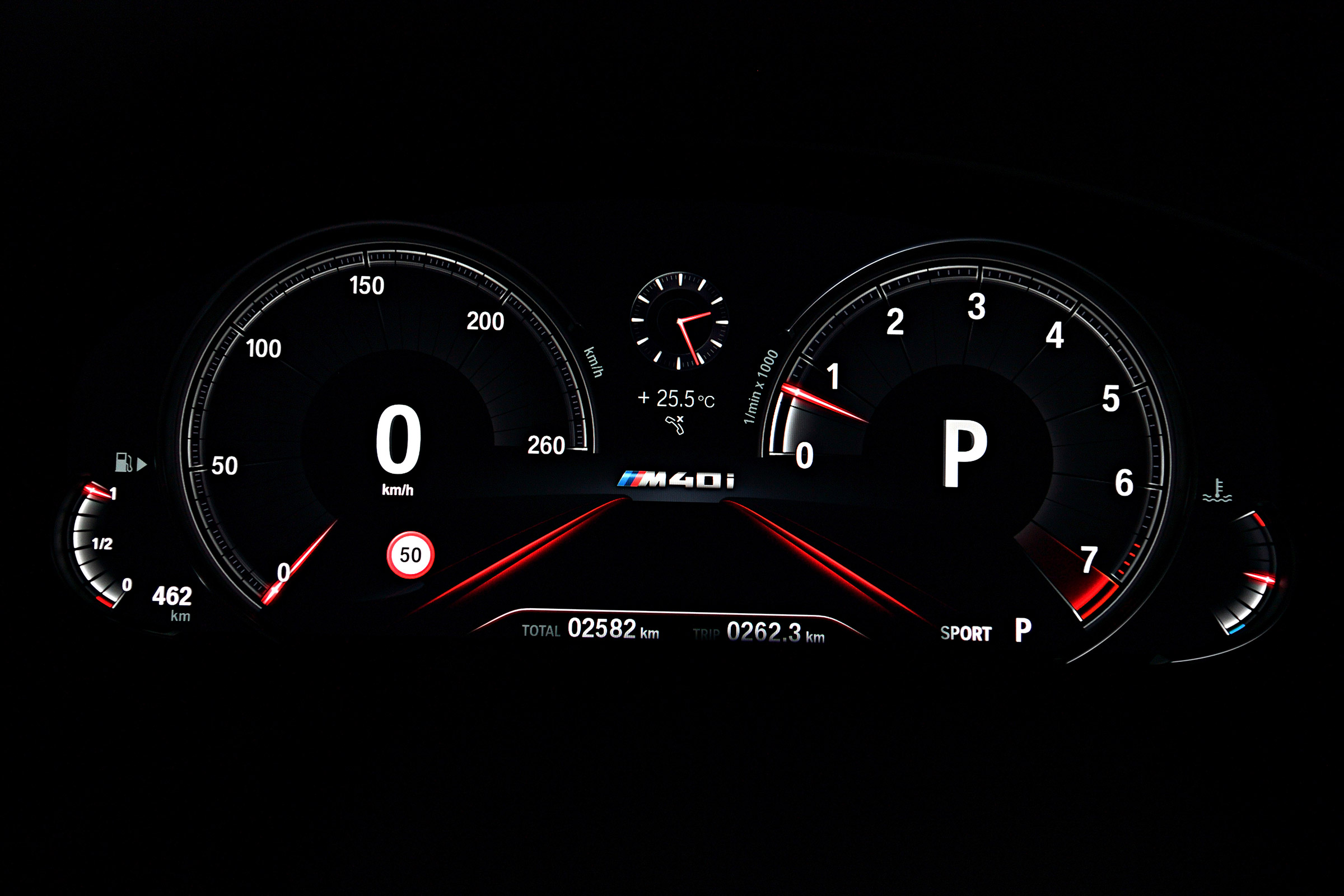 BMW X3 M40i - dials