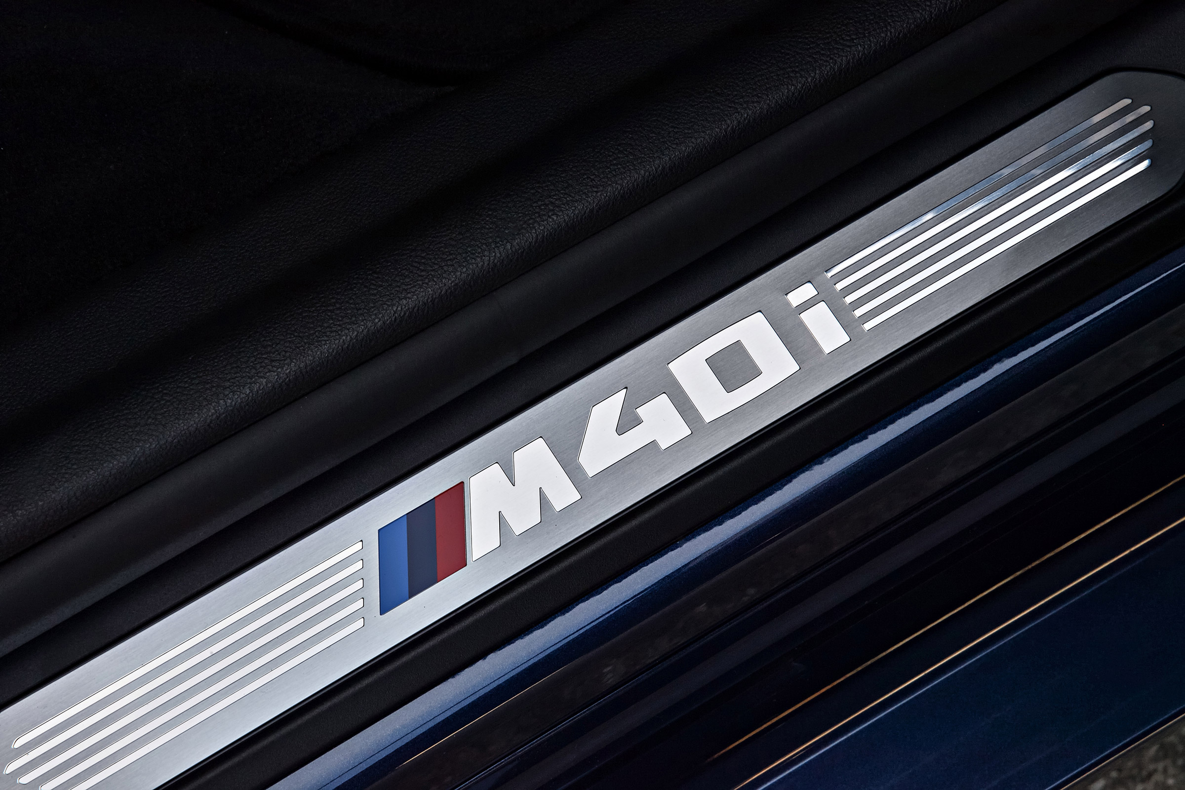 BMW X3 M40i - sill