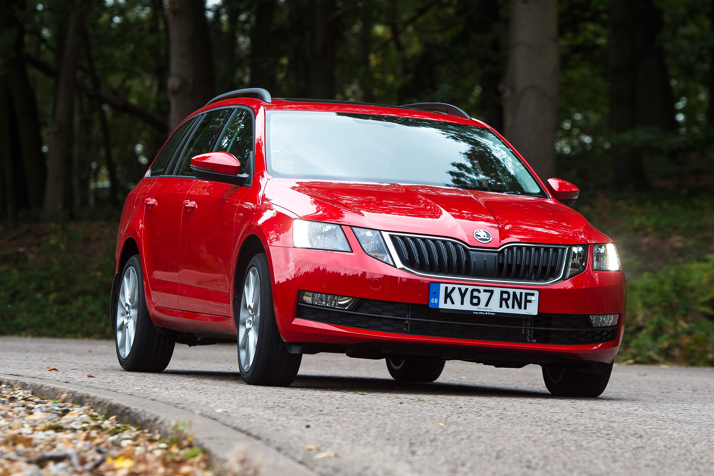 Skoda Octavia Estate 1.5 TSI - front cornering