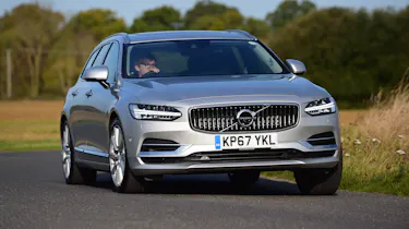 Volvo V90 T8 - front