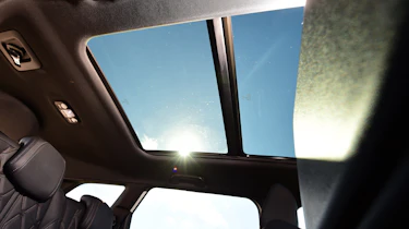 Peugeot 5008 - panoramic roof