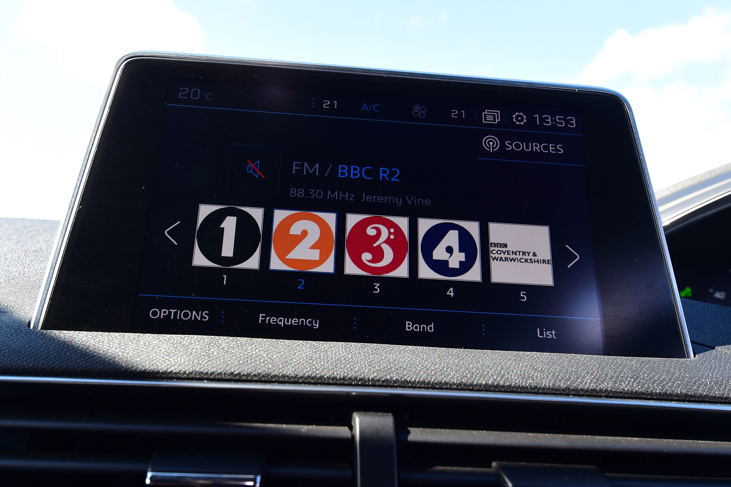 Peugeot 5008 - DAB radio