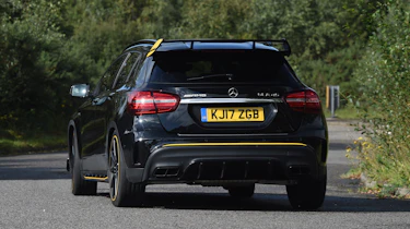 Mercedes-AMG GLA 45 Yellow Night Edition - rear